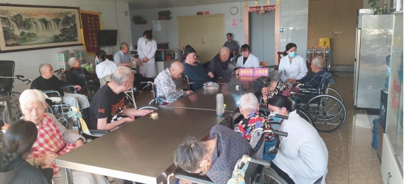 关爱老人健康  传递温暖爱心 ----周口精神病医院携手蓬莱养老院共庆护士节